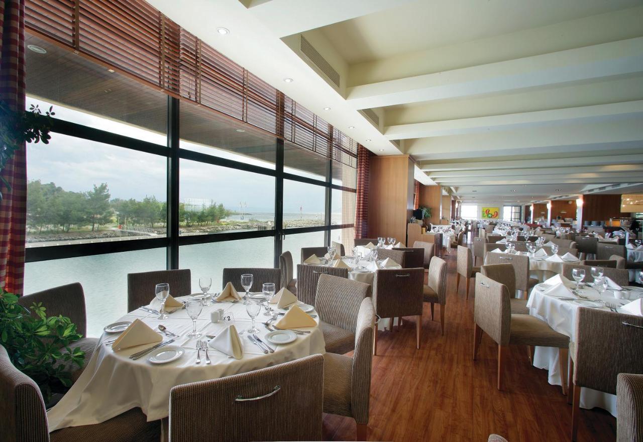 Porto Carras Sithonia Hotel Неос Мармарас Екстериор снимка