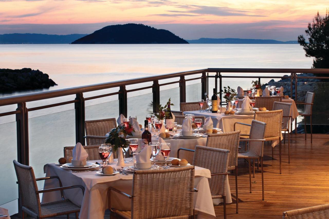 Porto Carras Sithonia Hotel Неос Мармарас Екстериор снимка